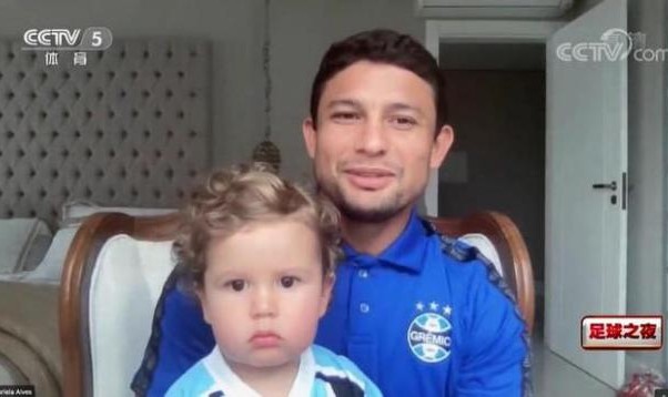 开云-四大归化谈入籍中国 艾克森揭秘为何不能一起出场