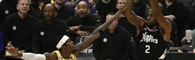 开云体育官网-连续3个赛季横扫湖人 快艇形势大好坐五反望六？